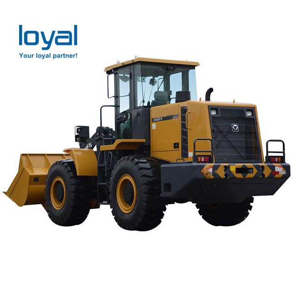 1.6 Ton Telescopic Loader with Steel Cabin and Hood